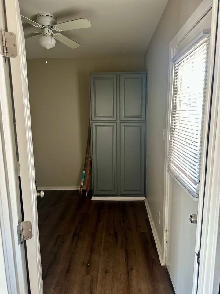 640 E Manor Dr #NA - Photo 7 of 11