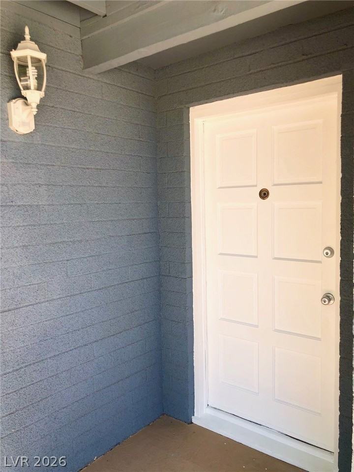2300 Santa Clara Dr - Photo 5 of 50