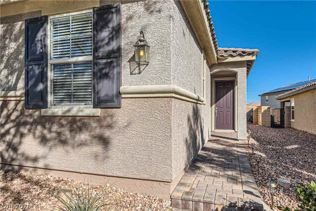 974 Spiracle Ave - Photo 4 of 28