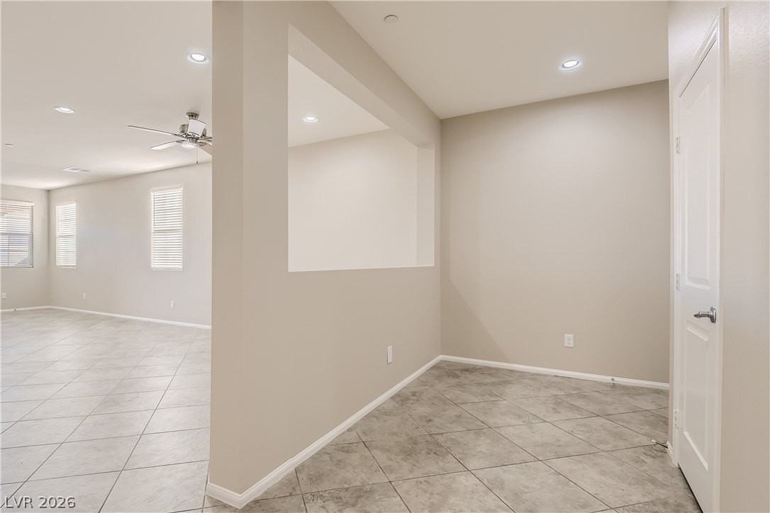 974 Spiracle Ave - Photo 5 of 28