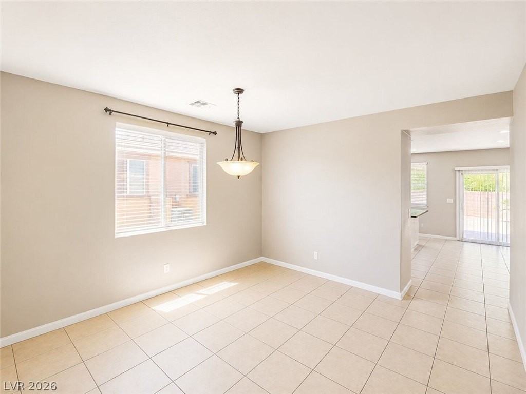 2716 Graceful Grove Ave - Photo 4 of 21