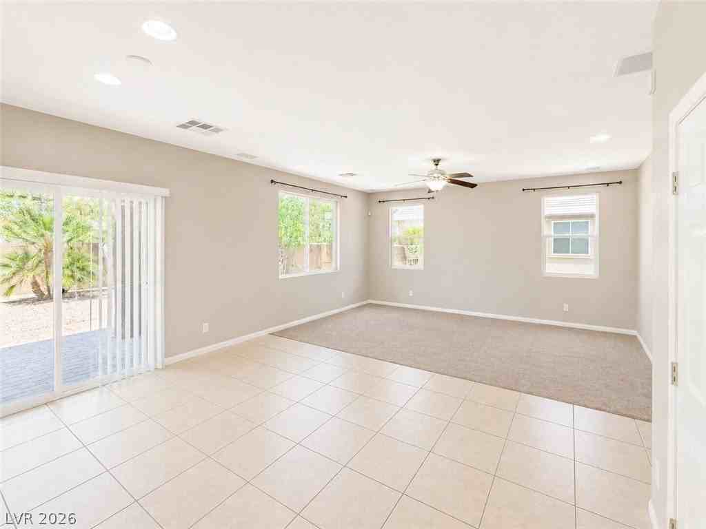 2716 Graceful Grove Ave - Photo 5 of 21