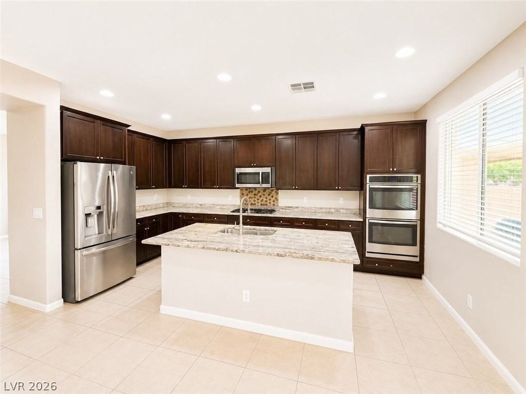 2716 Graceful Grove Ave - Photo 6 of 21