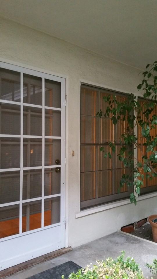 1124 N Louise St #F - Photo 6 of 16