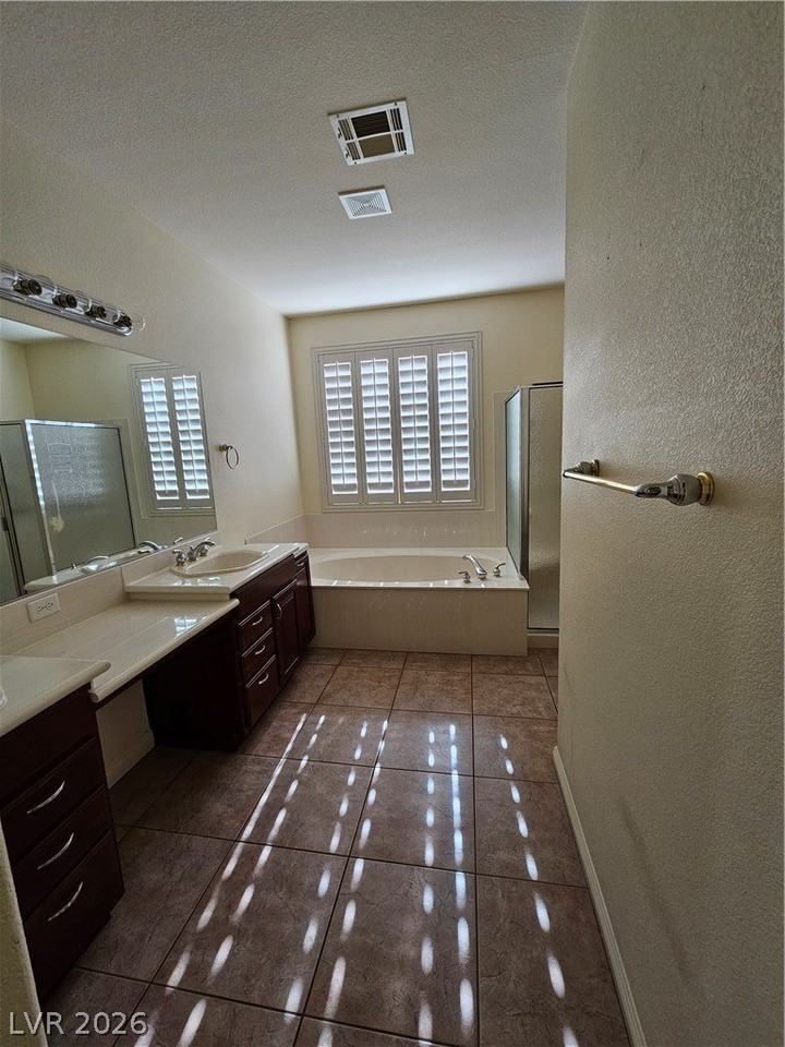 10225 Riva De Angelo Ave #6140NICE - Photo 7 of 32