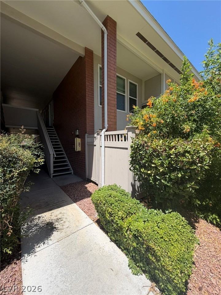 650 Oakmont Ave #2113