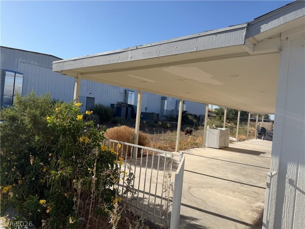 6041 Hafen Ranch Rd - Photo 3 of 12