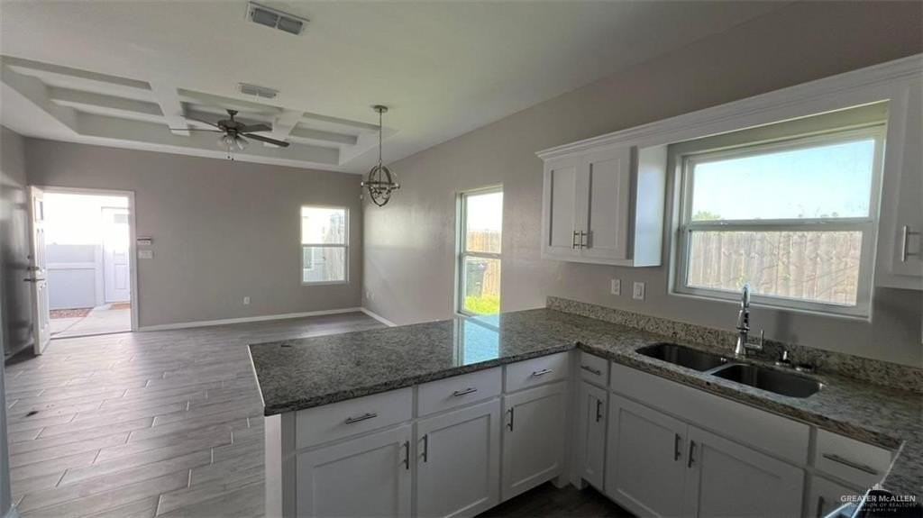 2112 Redbud Ln #1 - Photo 3 of 6