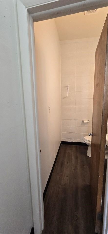 610 Industrial Ln - Photo 5 of 14