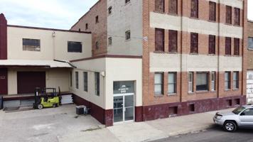 featured image of 848 S 1st Ave