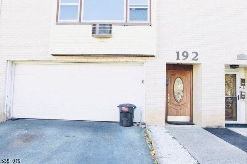 192 Park St Unit 2 - Photo 3 of 17