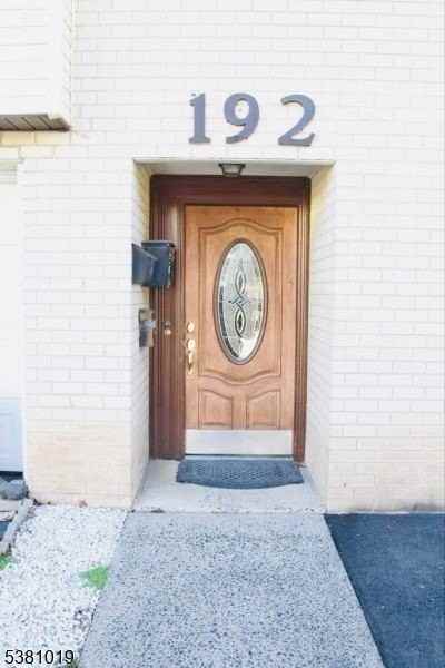 192 Park St Unit 2 - Photo 4 of 17