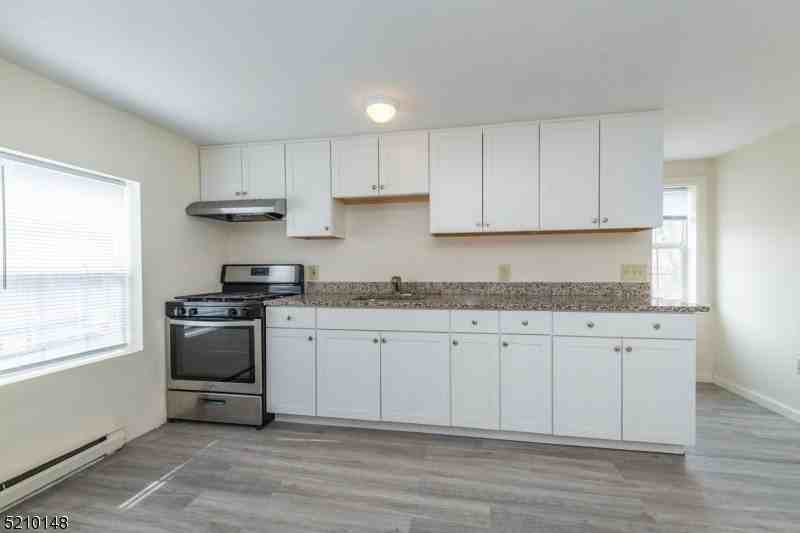 84 Mill St #B - Photo 2 of 18