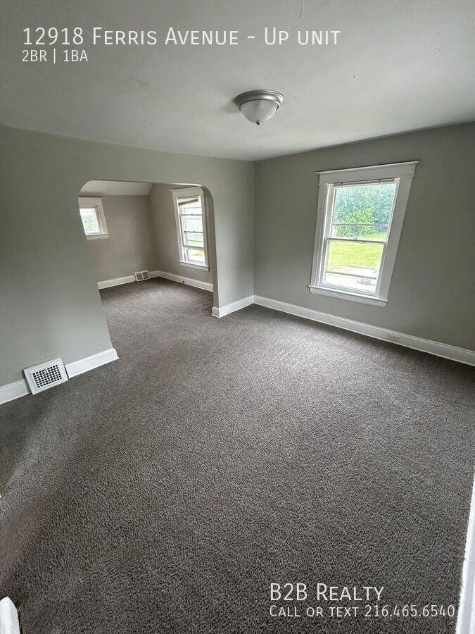 12918 Ferris Ave - Photo 4 of 19