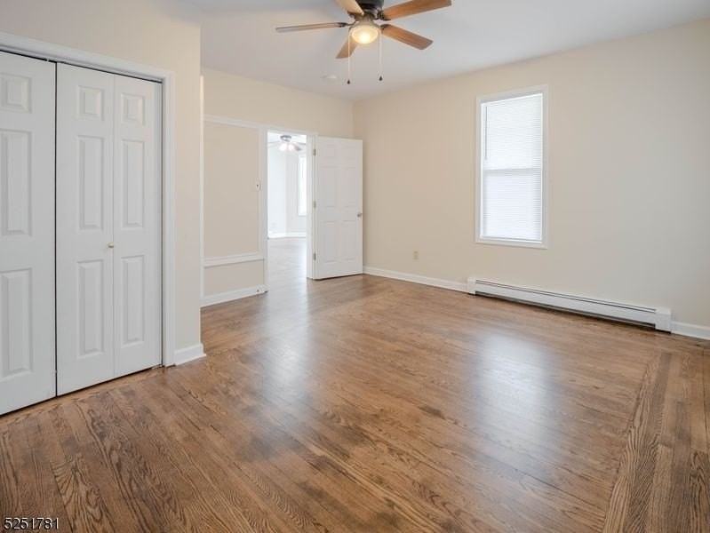 48 Unionville Ave #A - Photo 3 of 9