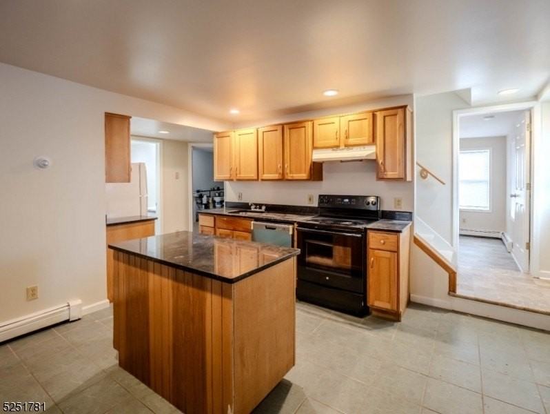 48 Unionville Ave #A - Photo 6 of 9