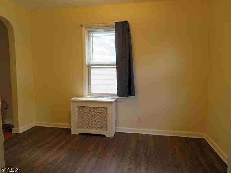280 Kearny Ave #2 - Photo 4 of 13