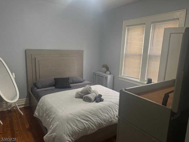 56 Monticello Ave - Photo 6 of 13