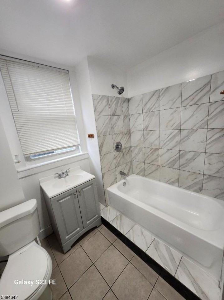 69 Seymour Ave #2 - Photo 2 of 16
