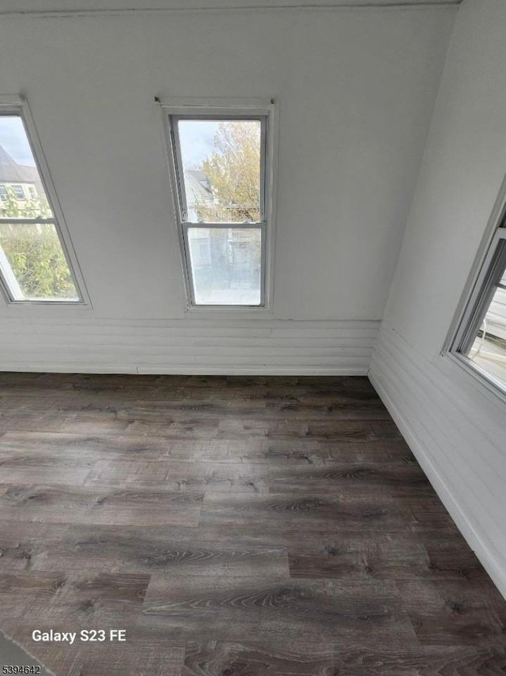 69 Seymour Ave #2 - Photo 6 of 16