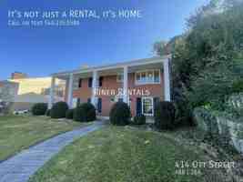 featured image of 414 Ott St