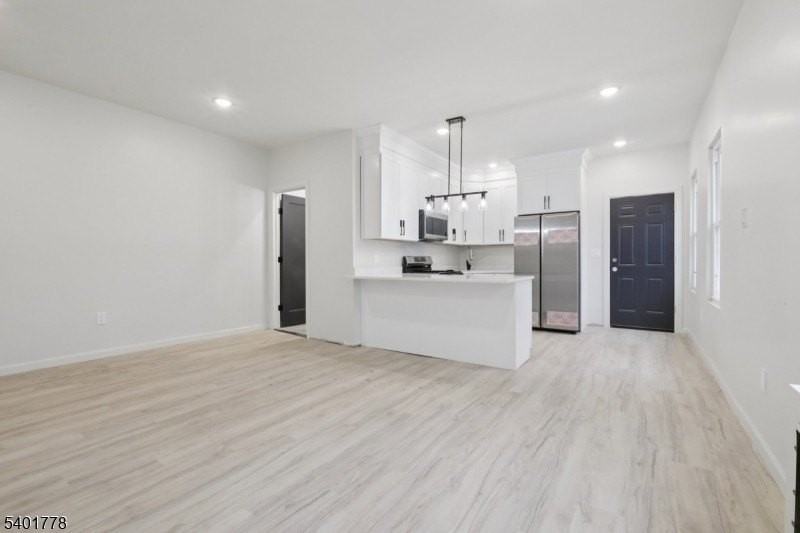 540 E 25th St - Photo 4 of 10