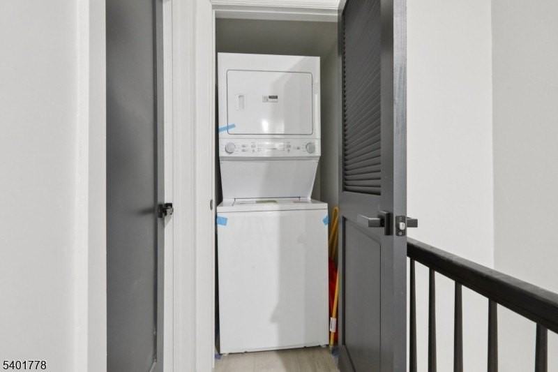 540 E 25th St - Photo 6 of 10