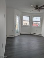 featured image of 111 6th St