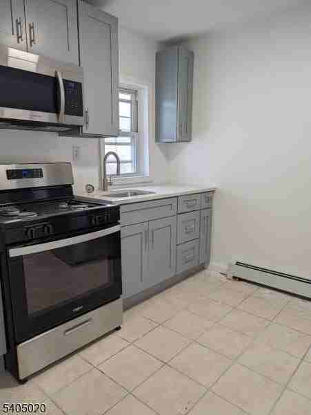 111 6th St - Photo 3 of 15