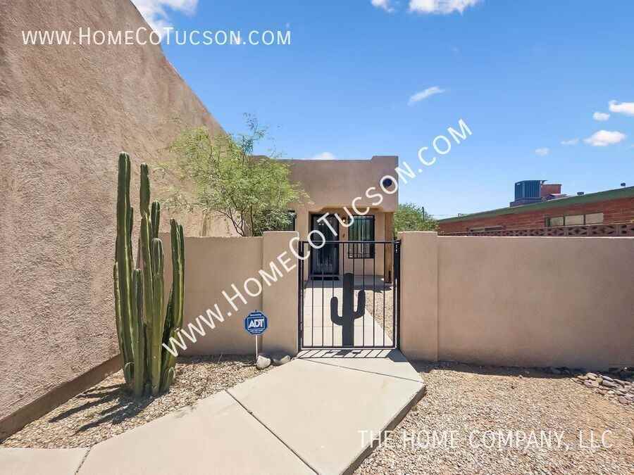 1610 E Water St - Photo 4 of 24