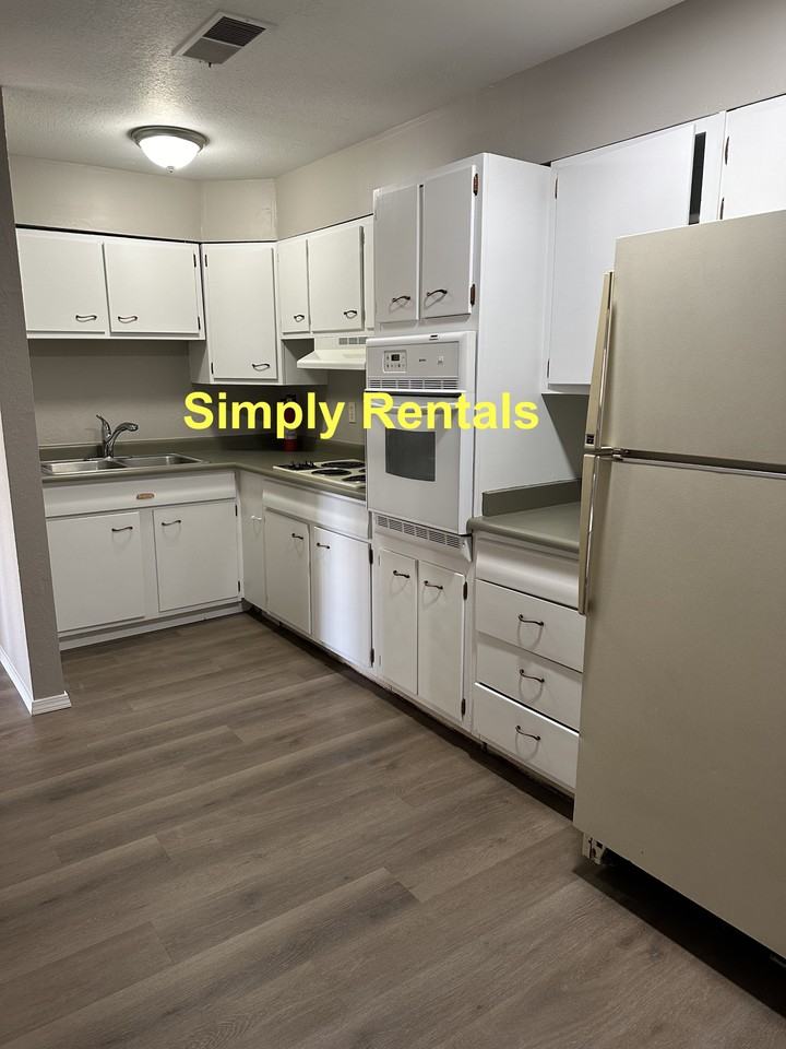 933 Goff Blvd Sw - Photo 6 of 10