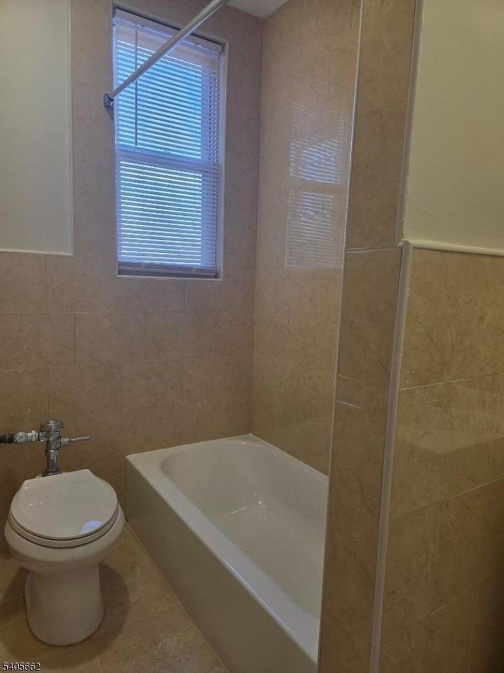 80 Union Ave Apt C6 #C6 - Photo 6 of 9