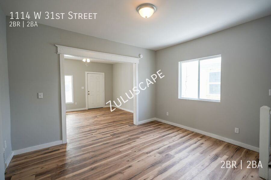 1114 W 31st St - Photo 5 of 22