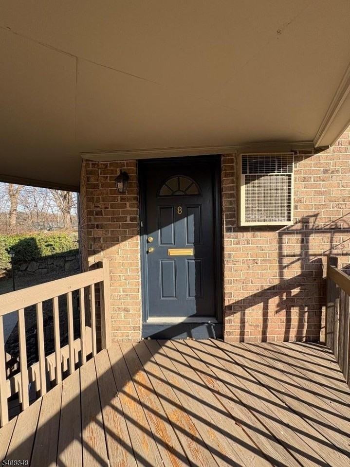 181 Long Hill Rd #8