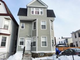 146 Hollywood Ave - Photo 1 of 1
