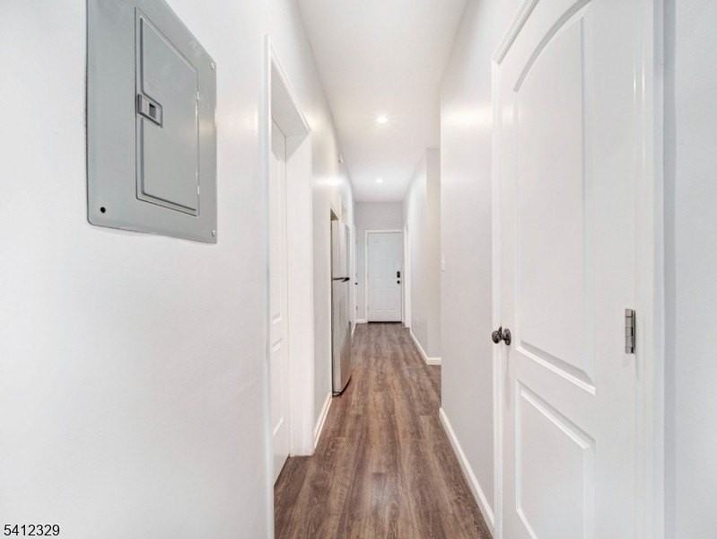 209 N 4th St - Photo 6 of 14