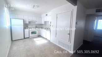 149 Manzano St Ne #C - Photo 1 of 1