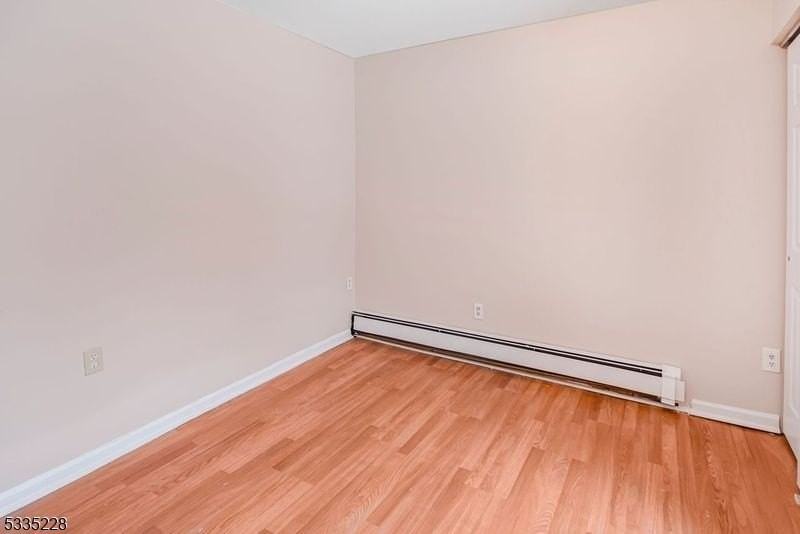 77 Swartswood Rd #1A - Photo 5 of 11
