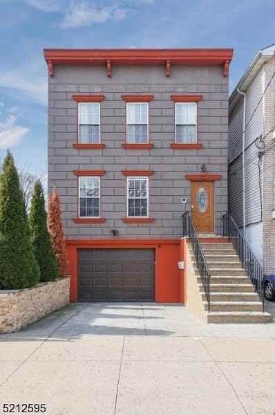 131 Armstrong Ave - Photo 3 of 19