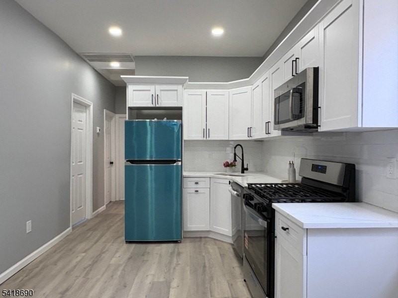 456 - 458 Harrison St #2 - Photo 7 of 17