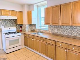 239 Union Blvd - Photo 1 of 1