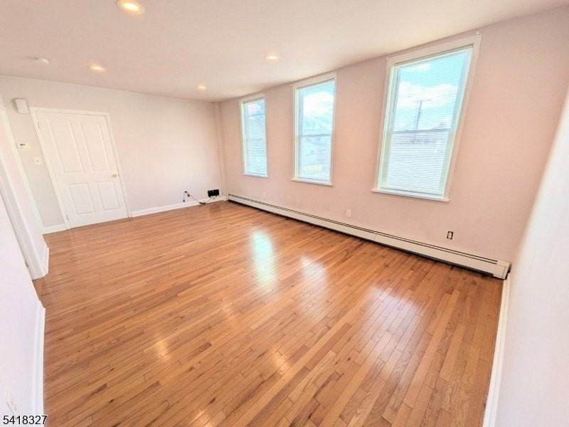 239 Union Blvd - Photo 6 of 19