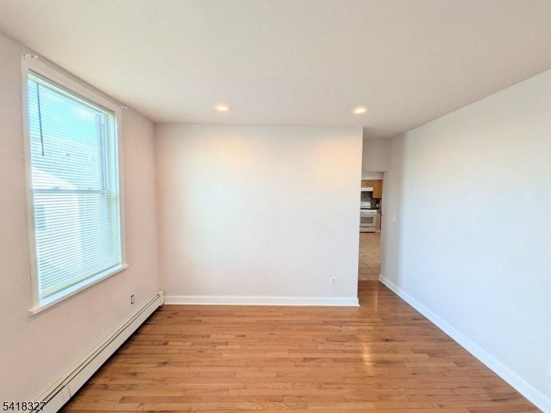 239 Union Blvd - Photo 7 of 19