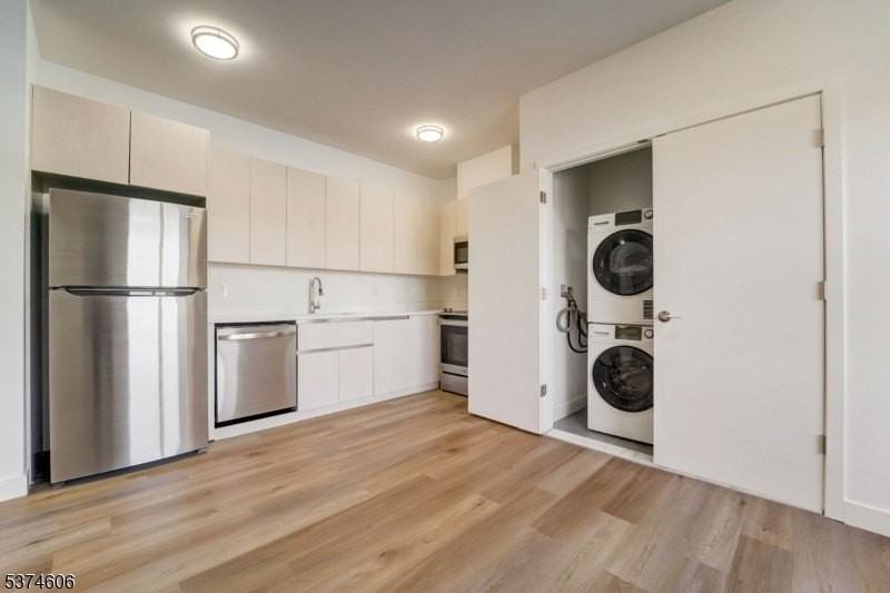 48 Chadwick St #203 - Photo 2 of 16