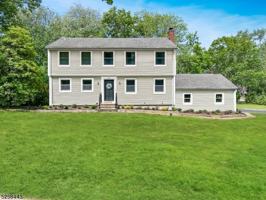 featured image of 204 Deerfield Ln