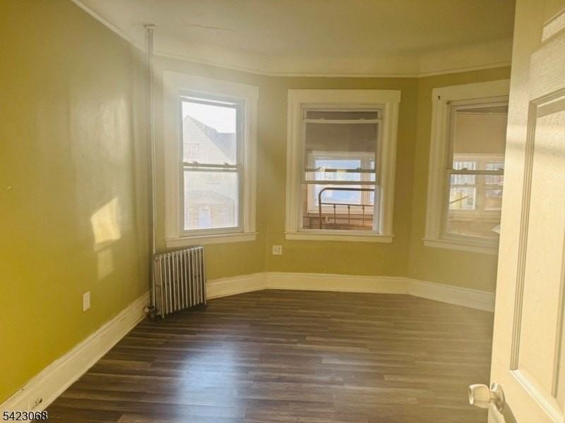 2 Hawthorne Pl #2 - Photo 3 of 7