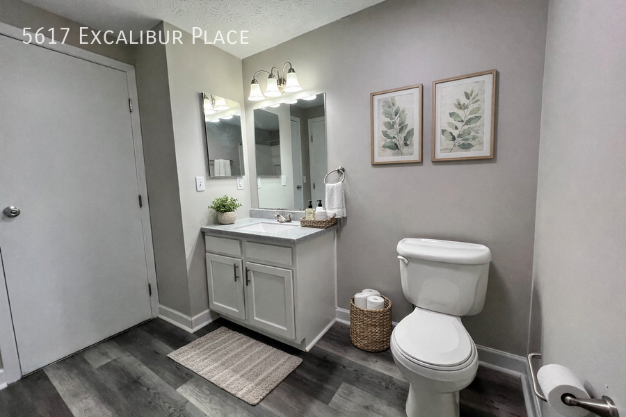 5617 Excalibur Pl - Photo 7 of 12