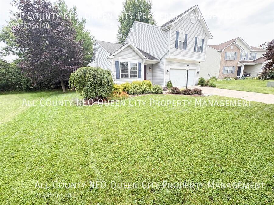 8208 Autumn Pl - Photo 3 of 45
