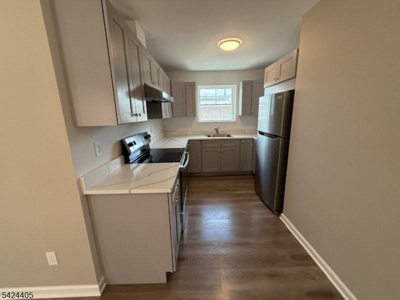237 Main St - Photo 4 of 15