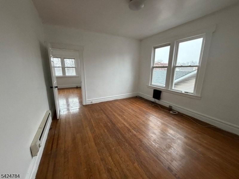 205 Chancellor Ave #3 - Photo 3 of 6